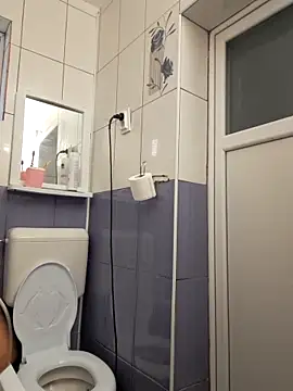 hornny1995 online show from October 8, 2025, 9:29 am