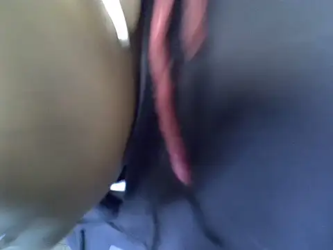 Sweetreena online show from December 15, 2025, 5:01 am