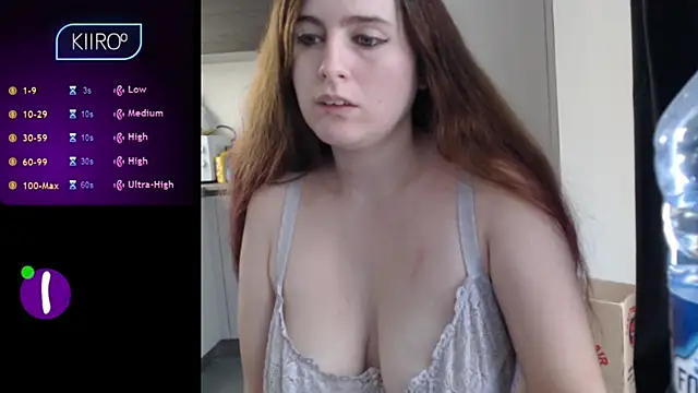 Dominahot4you online show from September 26, 2025, 7:45 am