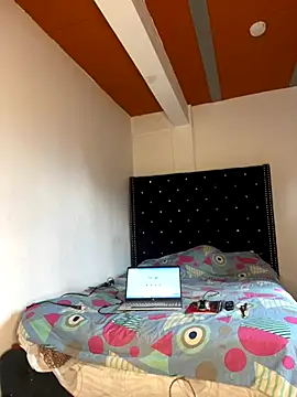 Richchocolatesweet  online show from October 1, 2025, 1:50 pm