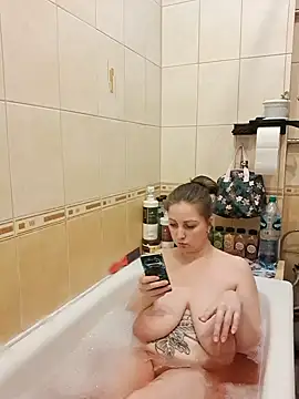 Sakura Green online show from February 8, 2025, 9:25 pm