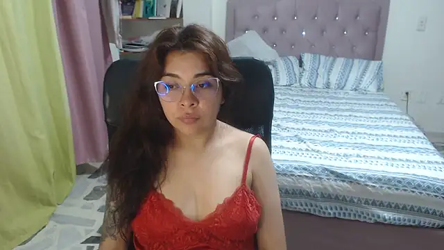 Snapshot of Ana_Bella91 chatting on June 6, 2026, 1:54 am Ana Bella91 online show from June 6, 2026, 1:54 am