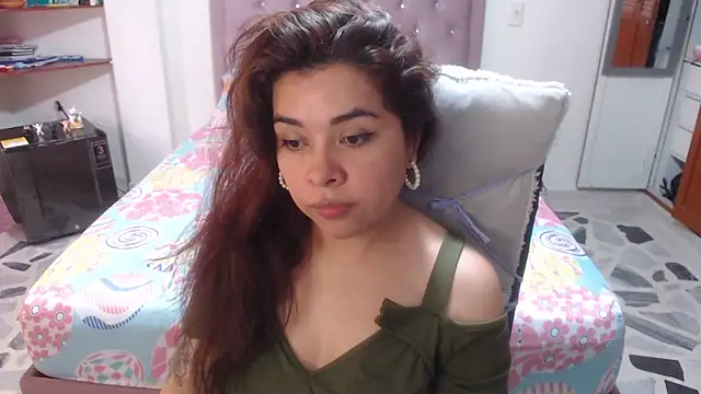 Snapshot of Ana_Bella91 chatting on June 18, 2026, 6:23 pm Ana Bella91 online show from June 18, 2026, 6:23 pm