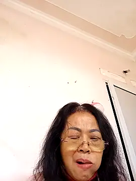 Hotestlove online show from January 7, 2026, 1:19 am