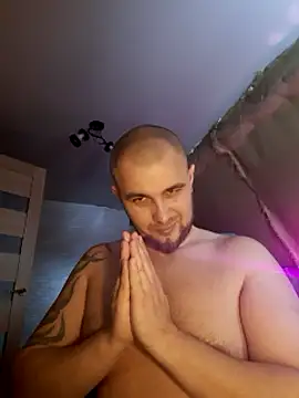 Foxyshaved online show from March 2, 2025, 9:21 am