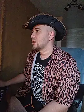 Foxyshaved online show from October 16, 2025, 8:15 am