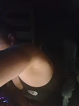 Foxyshaved online show from January 16, 2026, 3:54 am