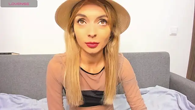  ellen meow  online show from February 7, 2025, 11:45 pm