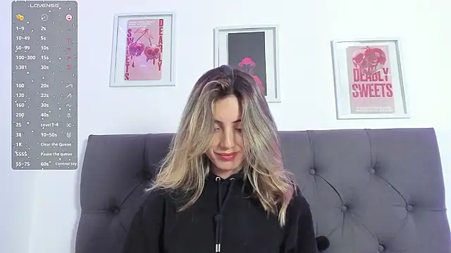 IsadoraGalle  online show from February 7, 2026, 8:34 pm