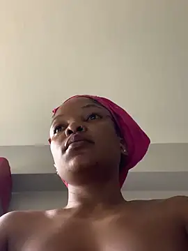 slimcateee online show from March 6, 2025, 6:30 am