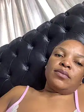 slimcateee online show from March 23, 2025, 6:16 am