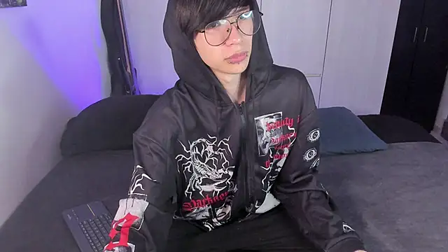 Aventure Twinks online show from January 24, 2025, 11:48 am