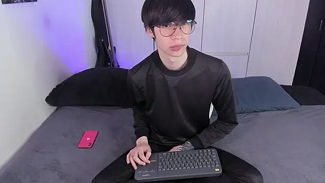 Aventure Twinks online show from February 3, 2025, 6:17 pm