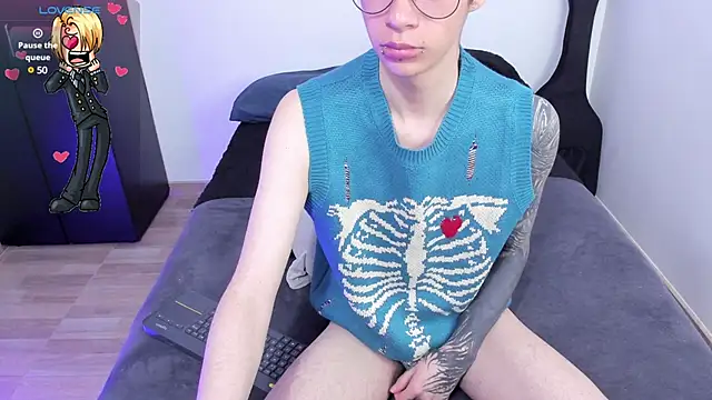 Aventure Twinks online show from March 8, 2025, 9:18 pm