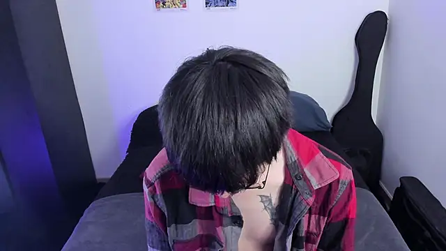 Aventure Twinks online show from October 16, 2025, 7:15 pm