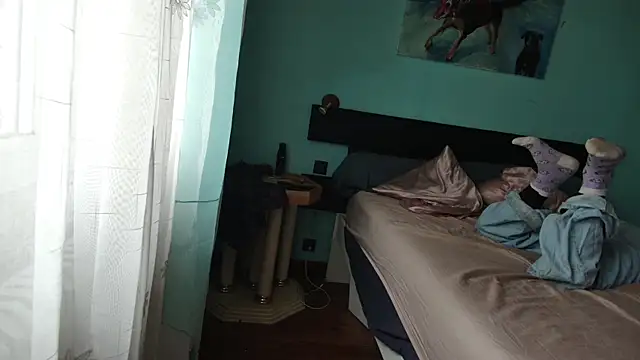 Prxscillia Tx online show from November 11, 2025, 1:44 pm