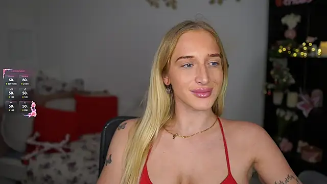 Snapshot of Nicolette__Shea_ chatting on January 4, 2025, 2:04 pm Nicolette Shea online show from January 4, 2025, 2:04 pm
