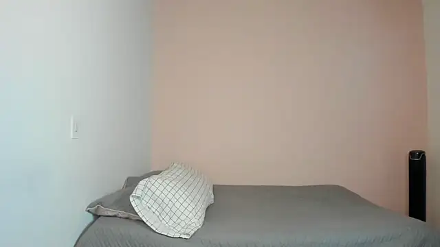 nina pons online show from December 14, 2025, 5:40 pm