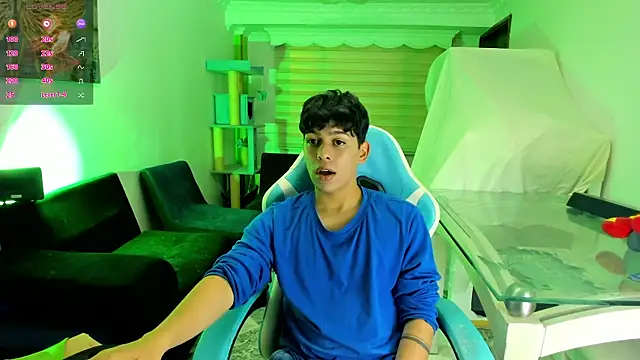 Snapshot of Franco_Rizzo_ chatting on September 30, 2025, 2:38 am Franco Rizzo online show from September 30, 2025, 2:38 am