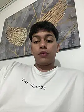 Snapshot of Franco_Rizzo_ chatting on October 26, 2025, 10:58 pm Franco Rizzo online show from October 26, 2025, 10:58 pm