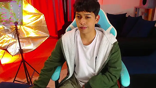 Snapshot of Franco_Rizzo_ chatting on January 8, 2026, 6:32 pm Franco Rizzo online show from January 8, 2026, 6:32 pm