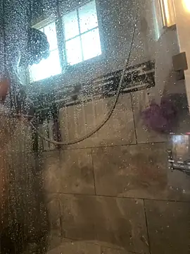 RoodoggXL online show from March 6, 2026, 12:51 am