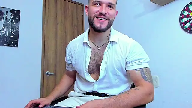 AndrewDiaz online show from October 5, 2025, 8:56 am