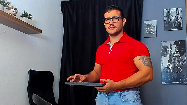 AndrewDiaz online show from July 24, 2026, 6:55 am