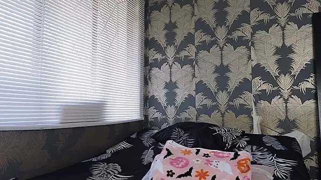 tatiana big ass boobs online show from February 24, 2026, 4:38 pm