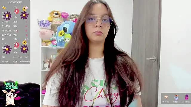 Snapshot of Valery7rose_ chatting on July 18, 2026, 2:54 pm Valery7rose online show from July 18, 2026, 2:54 pm
