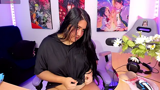 haru u2 online show from October 17, 2025, 12:08 pm