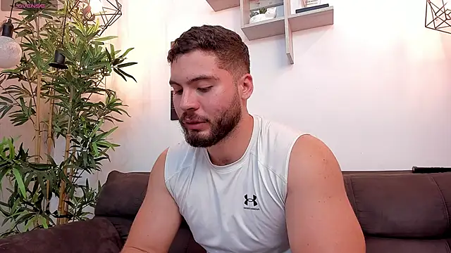 SebastianVilla  online show from November 11, 2025, 11:38 pm