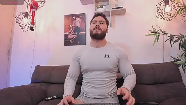 SebastianVilla  online show from January 16, 2026, 10:58 pm