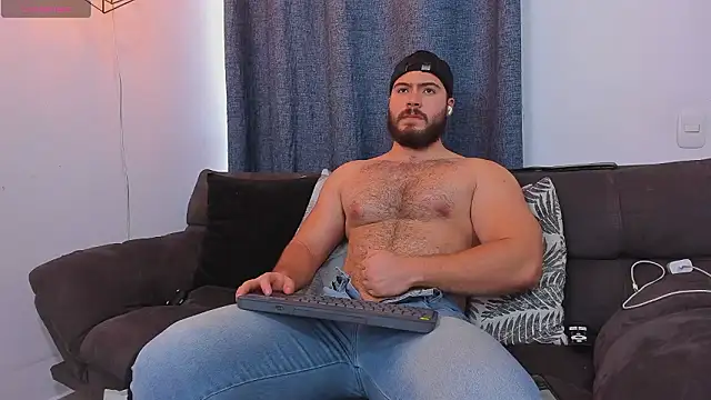 Snapshot of SebastianVilla_ chatting on March 20, 2026, 9:41 pm SebastianVilla online show from March 20, 2026, 9:41 pm