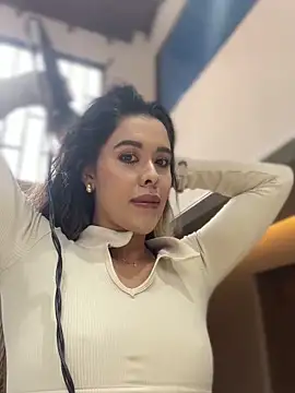 Emilia Bakerr online show from March 21, 2025, 6:40 pm