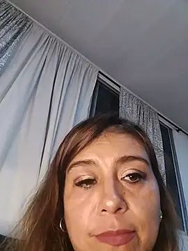 Snapshot of MrsFoucher chatting on May 22, 2026, 1:24 am MrsFoucher online show from May 22, 2026, 1:24 am