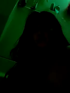 sweetkitty111 online show from November 25, 2025, 6:13 am