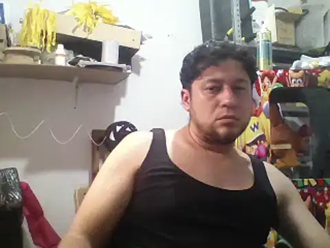 simpatico1000 online show from February 16, 2025, 11:37 pm