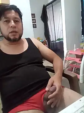 Snapshot of simpatico1000 chatting on March 4, 2026, 11:00 pm simpatico1000 online show from March 4, 2026, 11:00 pm