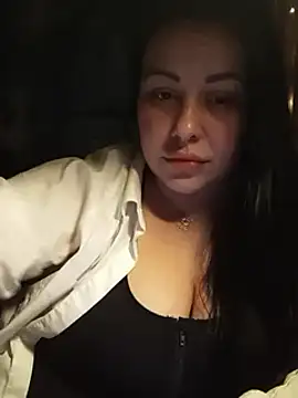 DaisyStreet online show from February 26, 2025, 9:16 pm