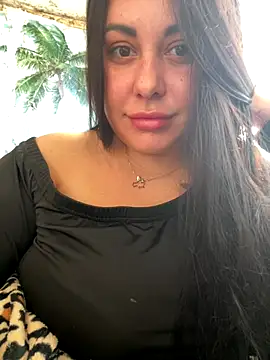 DaisyStreet online show from November 22, 2025, 11:09 am