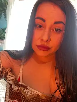 DaisyStreet online show from March 26, 2026, 7:47 am