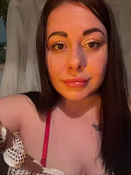 DaisyStreet online show from April 19, 2026, 6:10 pm