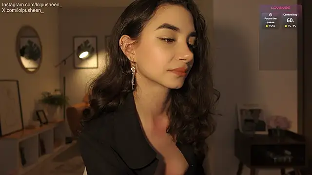 JulietteDee online show from February 20, 2026, 10:21 pm