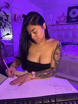 lucianaroy online show from April 7, 2026, 5:52 am