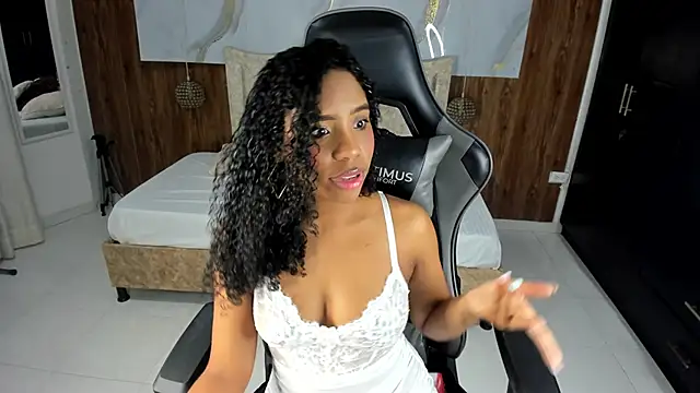 lia 16 online show from February 21, 2026, 11:11 am