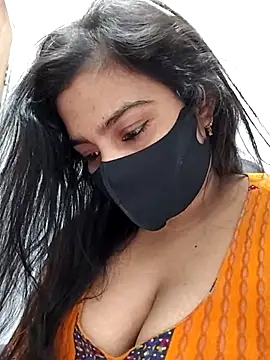 Ritusri Dotta online show from October 26, 2025, 4:35 pm