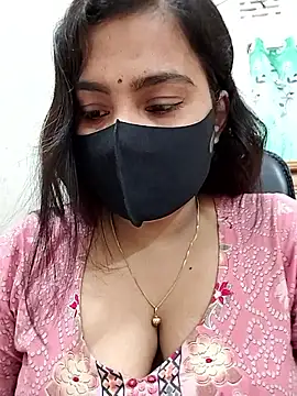 Snapshot of Ritusri_Dotta chatting on April 3, 2026, 3:21 pm Ritusri Dotta online show from April 3, 2026, 3:21 pm