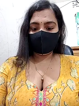 Snapshot of Ritusri_Dotta chatting on April 9, 2026, 4:23 pm Ritusri Dotta online show from April 9, 2026, 4:23 pm