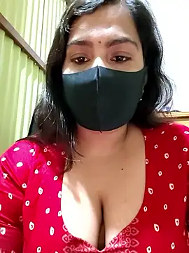 Snapshot of Ritusri_Dotta chatting on May 10, 2026, 5:29 pm Ritusri Dotta online show from May 10, 2026, 5:29 pm
